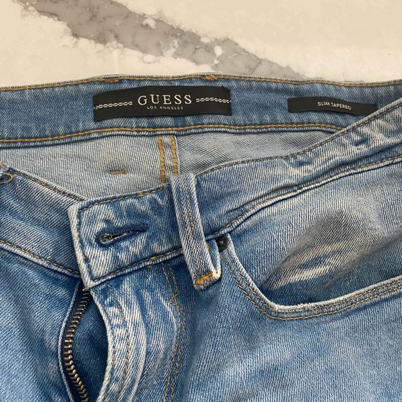 ❓Guess Jeans - light wash - mens , 31 waist, 30 length. SLIM TAPERED - Picture 6 of 9